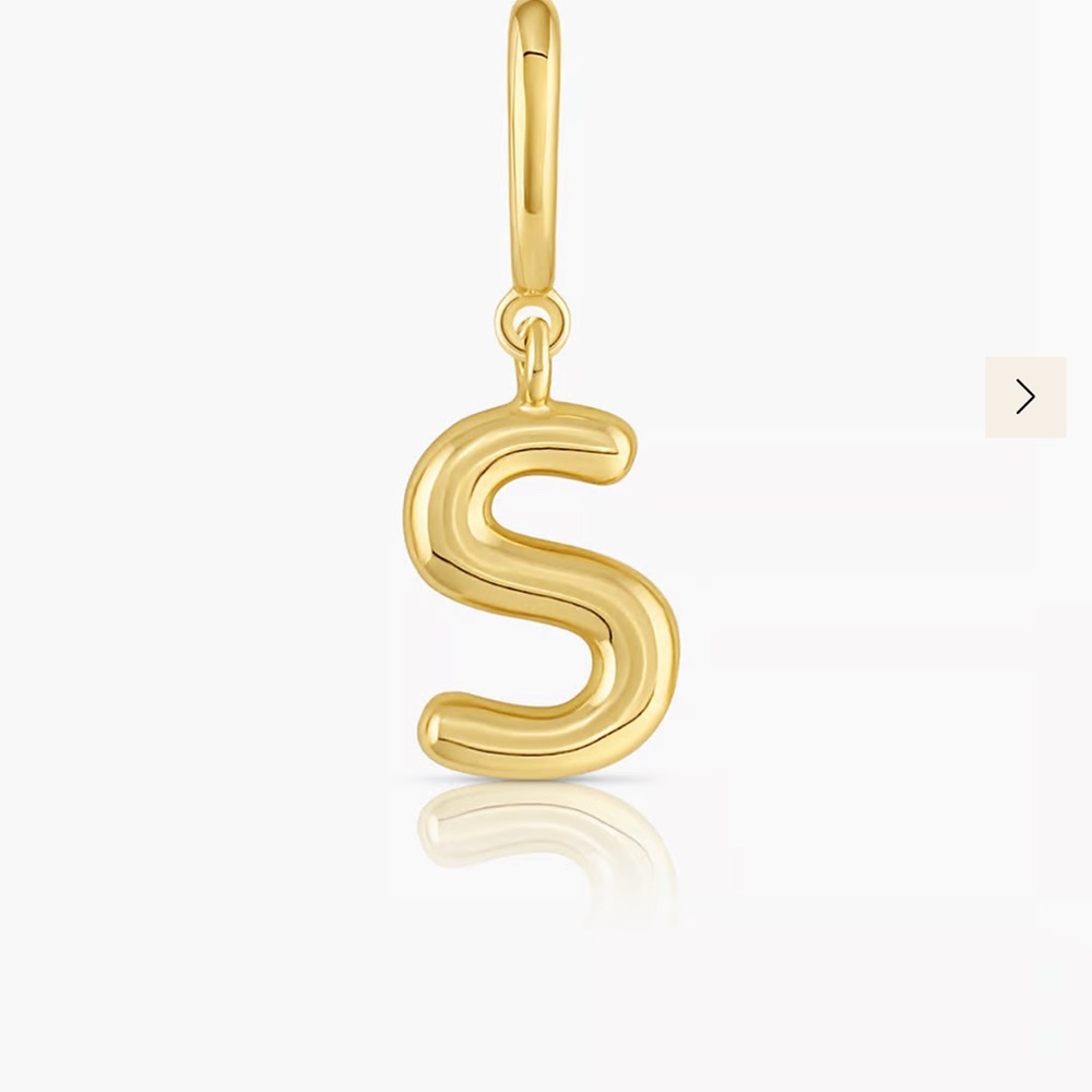 NWT gorjana alphabet helium Parker charm - Picture 12 of 13